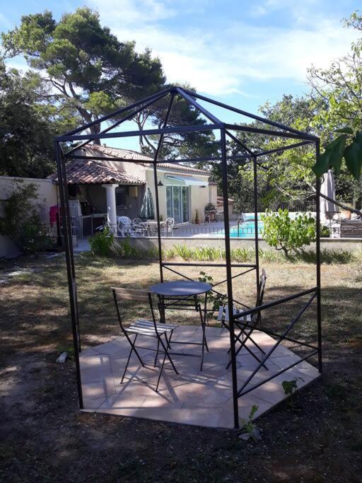 Villa Le Bosquet En Luberon. Менерб Экстерьер фото